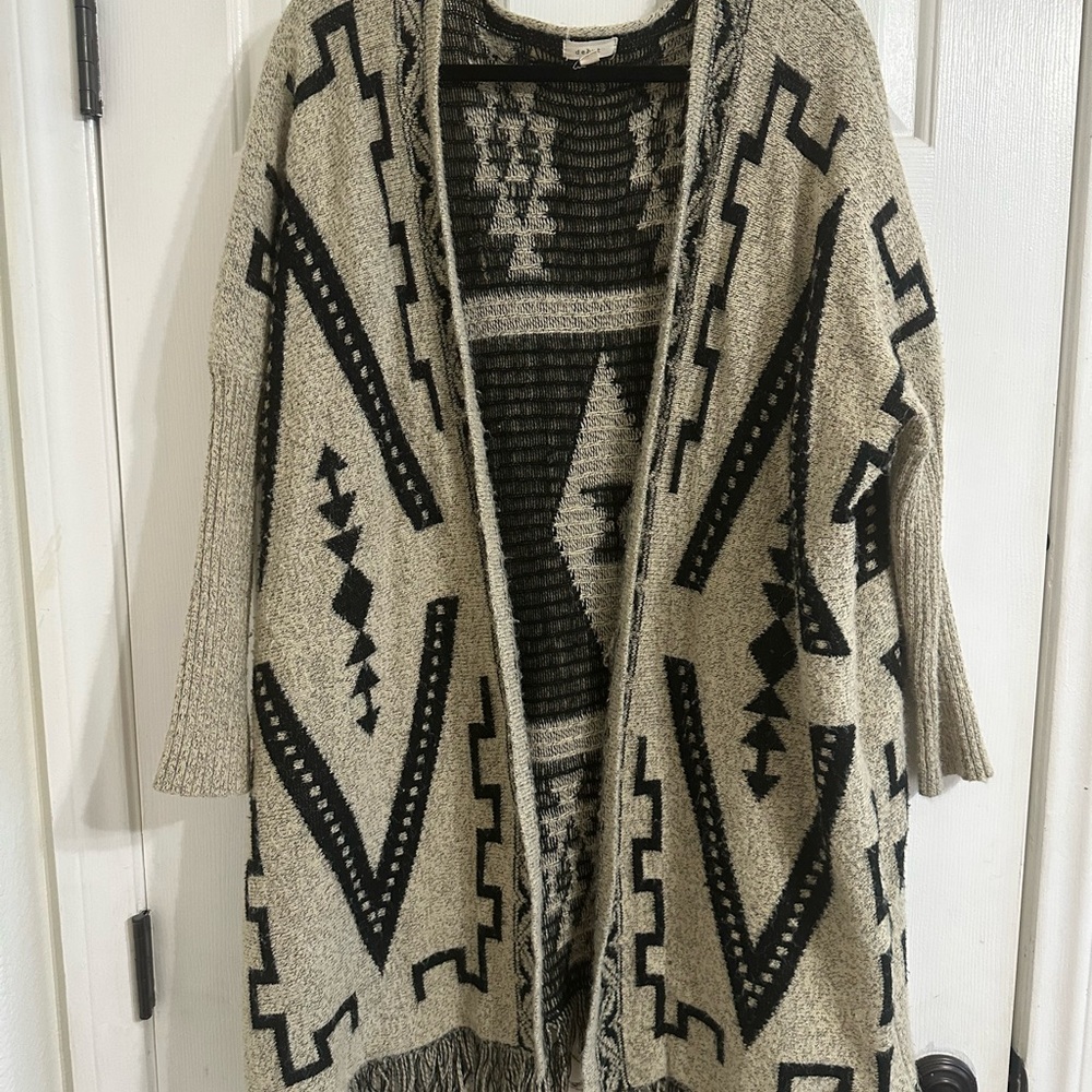 Debut Black and Cream Geometric Cardigan